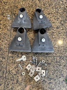 Yakima Roof Rack Railrider 1 Towers LOCKS KEY & ANCHOR PLATES - Picture 1 of 15