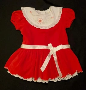 Vestido de bebé vintage de terciopelo rojo blanco delantal 2T bordado cuello con ojales - Imagen 1 de 6