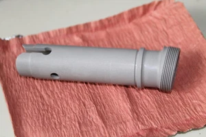 LOT 2 EA  PRATT & WHITYNEY POPPET VALVE GUIDE  P/N  18630  FOR    R-1830 MOTORS - Imagen 1 de 2