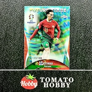 TOPPS CROMO UEFA EURO 2024 VITINHA/199 REFRACTOR ONDA AQUA PORTUGAL - Imagen 1 de 2