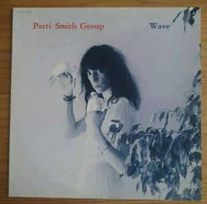 Patti Smith Group Wave French Press Vinyl LP & Insert Arista 2C07062516 1979 - Picture 1 of 13