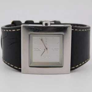 DKNY NY-3219 Genuine Leather Quartz Analog Women's Watch New Battery - Picture 1 of 10
