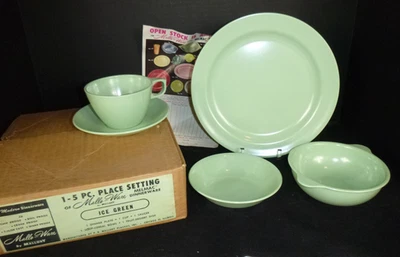 Vajilla verde hielo para platos de melmac de colección de 5 piezas Foto 1 de 4
