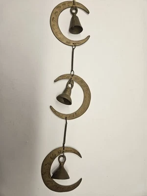 Carillón de viento de metal de 3 niveles de latón triple luna creciente y campanas, 14" L Foto 1 de 4