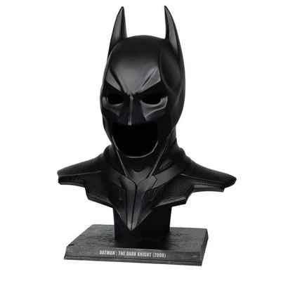 The Dark Knight DC Direct Replica 1/1 Batman Cowl 54 cm McFarlane Toys - Immagine 1 di 4