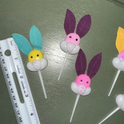 5 palos vintage de plástico para cupcakes de conejito de Pascua retro conejos conejos Foto 1 de 4