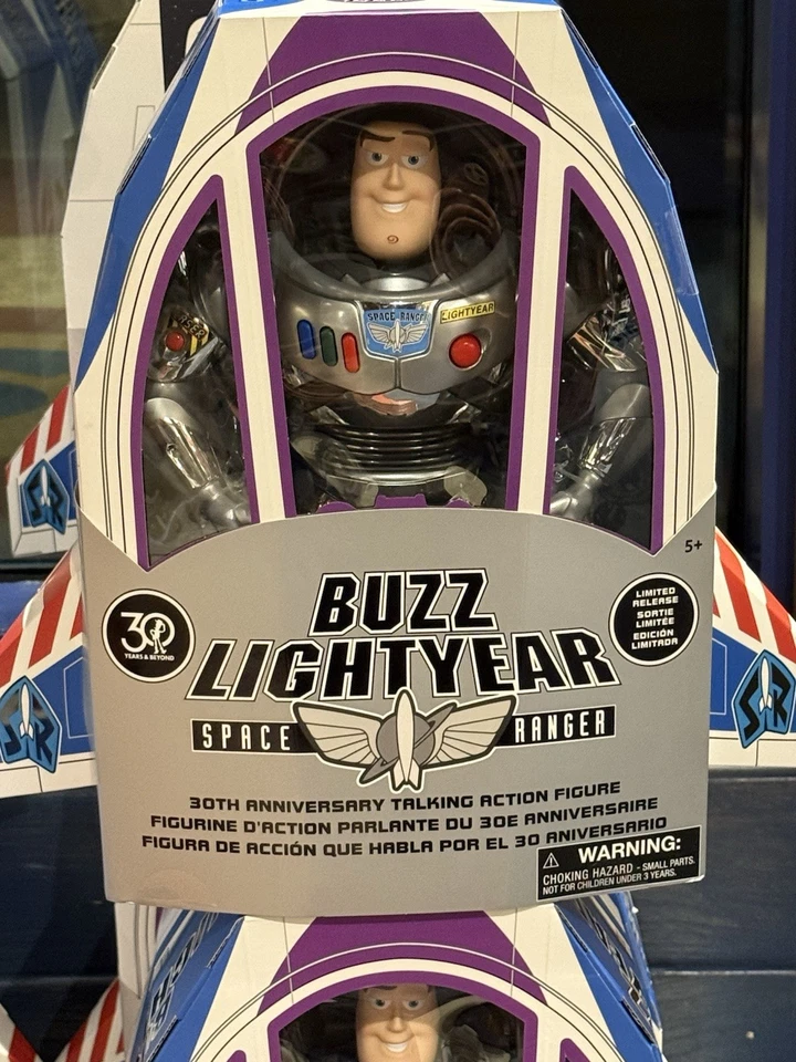 Figura limitada Toy Story 30 aniversario Buzz Lightyear de Toy Story 2025 de los parques de Disney NUEVO Foto 1 de 4