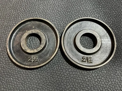 2.5 Lb VINTAGE IVANKO OLYMPIC WEIGHT PLATES 2 1/2 Used Deep Dish - Image 1 of 2
