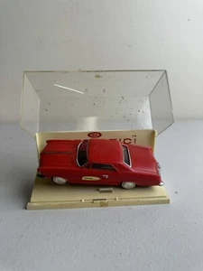 Vintage 1964’s IDEAL MOTORIFIC CUSTOM SLOT CAR Buick Riviera Chassis,Motor,Case - Picture 1 of 9