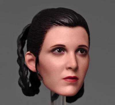 1/6 Leia Princesa Mujer Cabeza Esculpida Niña Plástico Pelo bronceado TBL PH Figura Cuerpo Foto 1 de 4