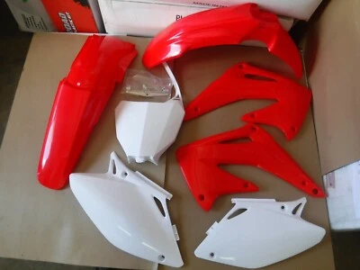 POLISPORT RESTYLE  PLASTIC KIT CRF450 CRF450R  2002 2003 2004  red - Image 1 of 3