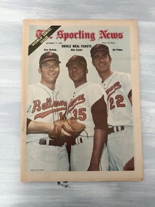 The Sporting News Octubre 1970 JIM PALMER, DAVE McNALLY & MIKE CUELLAR Orioles - Imagen 1 de 4