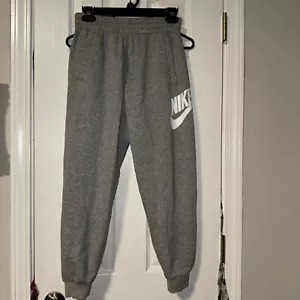 Girls large gray Nike fleece joggers with pockets FD2995-063 NWOT - Picture 1 of 12