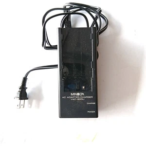 Adaptador/cargador de CA MINOLTA VAC-800U-para videocámara. Usado - Imagen 1 de 2