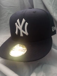 New Era 59Fifty Yankees Men's Baseball-MLB Cap  - Picture 1 of 2