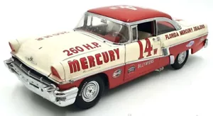 Sunstar 1/18 Scale DC2822D - Mercury Montclair B.Myers Red/White With Case - Picture 1 of 5