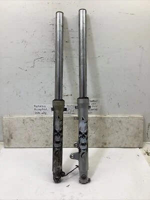 Вилки Suzuki GS500E нуждаются в уплотнениях - Изображение 1 из 4