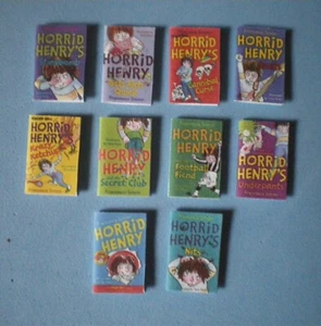 Puppenstube Miniaturen Zubehör - HORRID HENRY Bücher - Bild 1 von 1