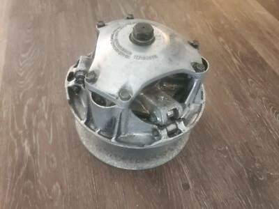 1997-2006 YAMAHA VMAX SX SRX MM XTC SXV VENTURE 500 600 700 PRIMARY DRIVE CLUTCH - Image 1 of 4