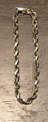 Precioso brazalete de cuerda de oro amarillo de 10K 11,3 g Foto 1 de 4