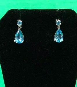10K White Gold Pear Cut Aquamarine and Diamond Accent Drop Earrings - Imagen 1 de 4