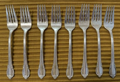 1847 Rogers Bros IS 1948 RECUERDO placa de plata 8 tenedores de ensalada cubiertos Foto 1 de 4