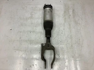 LAND ROVER DISCOVERY 5 L462 OFFSIDE DRIVERS RIGHT FRONT STRUT SHOCK hy32-3c285-b - Picture 1 of 2