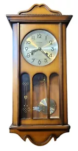 Vintage Commodore Wall / Shelf Clock 35 Day Chime MCM Wind Clock - Picture 1 of 10