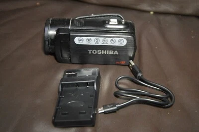 Toshiba Camileo X416 Digital Camcorder w Battery and Charger - Image 1 of 4