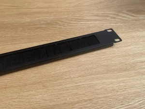 19” 1U Server Rack Mounted Bristle Cable Cover - Picture 1 of 3