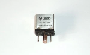 VW Golf Audi Porsche orig. Hella 171937503 Arbeitsstromrelais open circuit relay - Picture 1 of 4