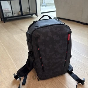 PGYTECH ONEMO 2 25L-33L CAMERA BACKPACK WITH SHOULDER BAG FOR 16" LAPTOP / PHOTO - Picture 1 of 1