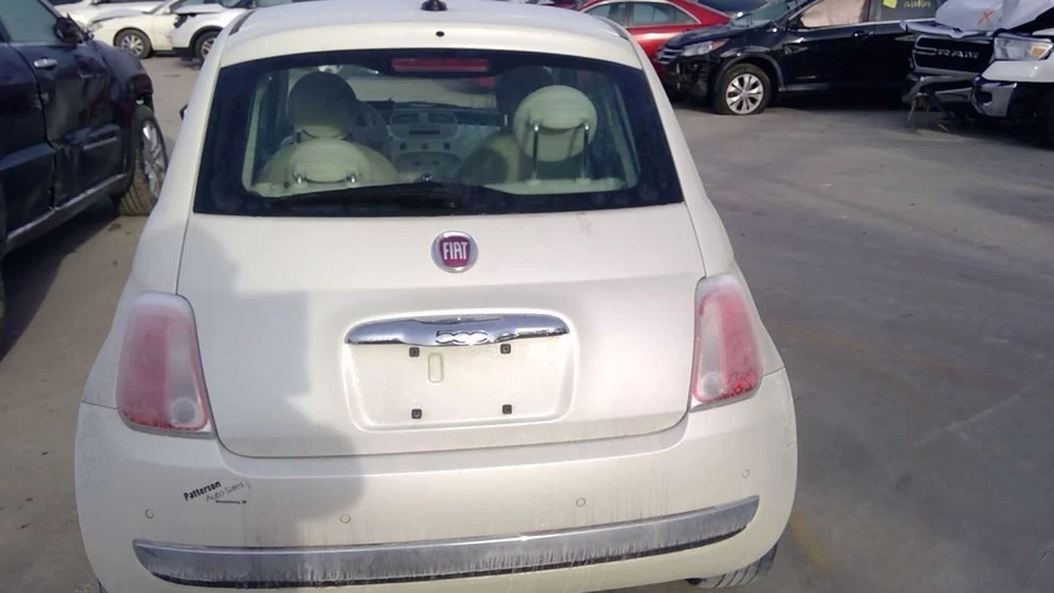 2015 FIAT 500 Trunk Lid Hatch Tailgate Used Local Pickup Only 142K Miles Foto 1 de 1