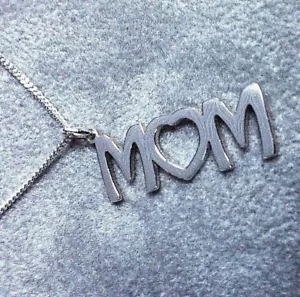Mom Heart Name Plate Pendent Necklace Sterling Silver Gift female Chain 18 long - Picture 1 of 9