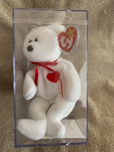 Ty Beanie Baby Valentino der Bär - neu mit Etikett nicht mehr produziert - Bild 1 von 2