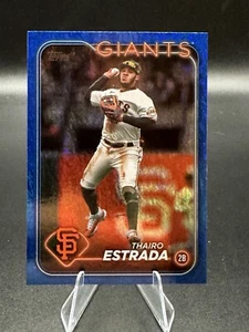 Topps Serie 1 2024 - Holofoil azul #290 Thairo Estrada 696/999 - Imagen 1 de 3