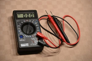 Digital-Multimeter - Select Plus - Prüfgerät - Spannungsmesser - Picture 1 of 2