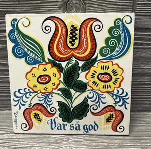 "Trivet de cerámica estilo sueco vintage Var Så God Help Yourself EE. UU. 6"" Berggren" - Imagen 1 de 8