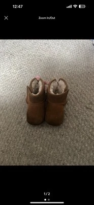 uggs bebé Foto 1 de 2