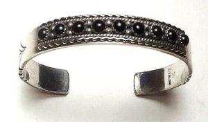 Classic DTR - JAY KING heavy STERLING SILVER CHALCEDONY arrow WAVE CUFF BRACELET - Picture 1 of 11