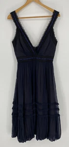 BCBG Maxazria Lace Navy And Black Dress Size 8 - Picture 1 of 4