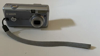 Canon PowerShot A400 3.2MP Digital Camera Cracked Screen Powers On For Repair - Image 1 of 4
