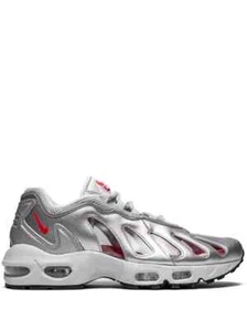 Nike Air Max 96 Supreme - argento metallizzato/rosso velocità UK 7 US 8 SCATOLA DANNEGGIATA - Foto 1 di 7