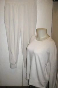 DANSKIN IVORY OVERSIZED PULLOVER TOP/ MATCHING WIDE WAIST CUFFED ANKLE PANTS M - Picture 1 of 3