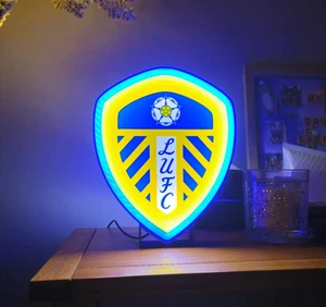 LUFC Leeds United Football Club LED Light Box Badge - USB Powered Great Gift - Picture 1 of 3