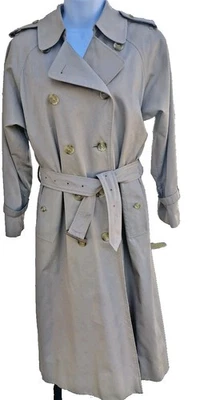 Vtg “Burberrys” Classic Trench Coat Beige W/Zip Wool Lining 6P Petite Nova Check - Image 1 of 4