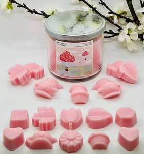 Paquete de 10 cera para pastel de té de pétalos rosas Bath and Body Works - Imagen 1 de 2