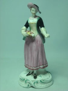 Figura Spode Chelsea LADY CARRYING/VENDING FRUIT 6 fotos #4 - Imagen 1 de 6