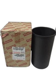 Toyota Genuine LINER CYLINDER O/S 11463-E0140 - Picture 1 of 1