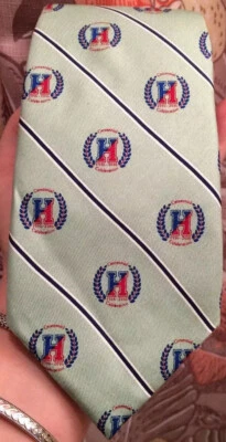 NUEVA Corbata Vineyard Vines EE. UU. 60” Colección Personalizada Verde H Seda CIRCA 2016 NUEVA CON ETIQUETAS Foto 1 de 4